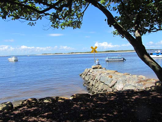 pumicestone passage caloundra