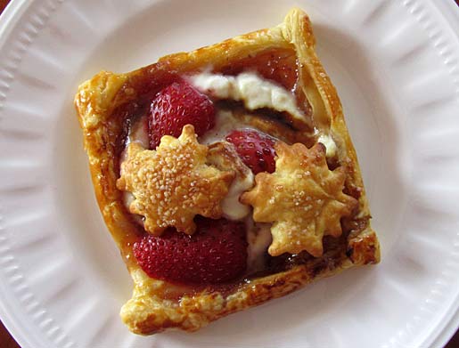 fresh strawberry tart