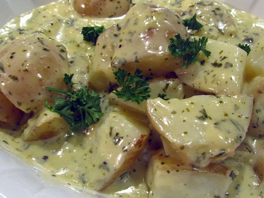 baby chat potatoes with garlic cream sauce