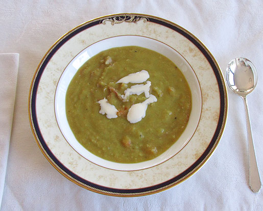 split pea soup with bacon bones